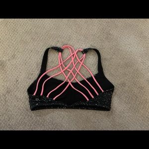 Lululemon Free to Be Wild Sports Bra size 8